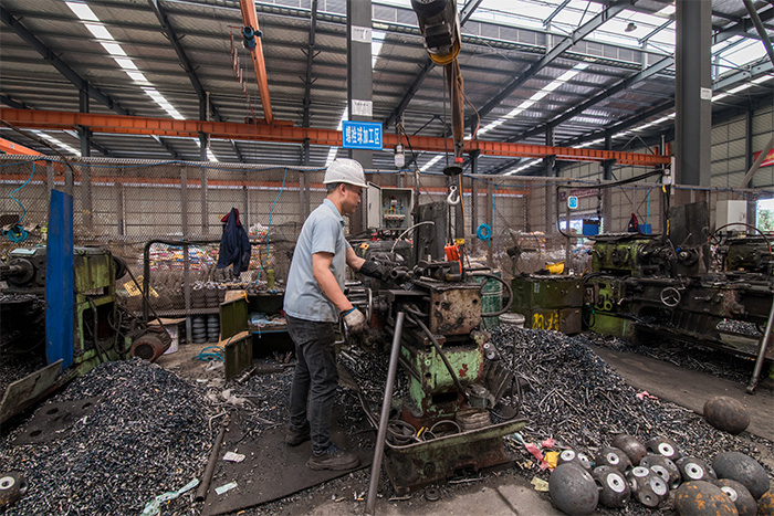 丹江口网架配件-螺栓球加工车间