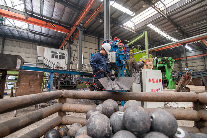 丹江口网架配件-螺栓球加工车间